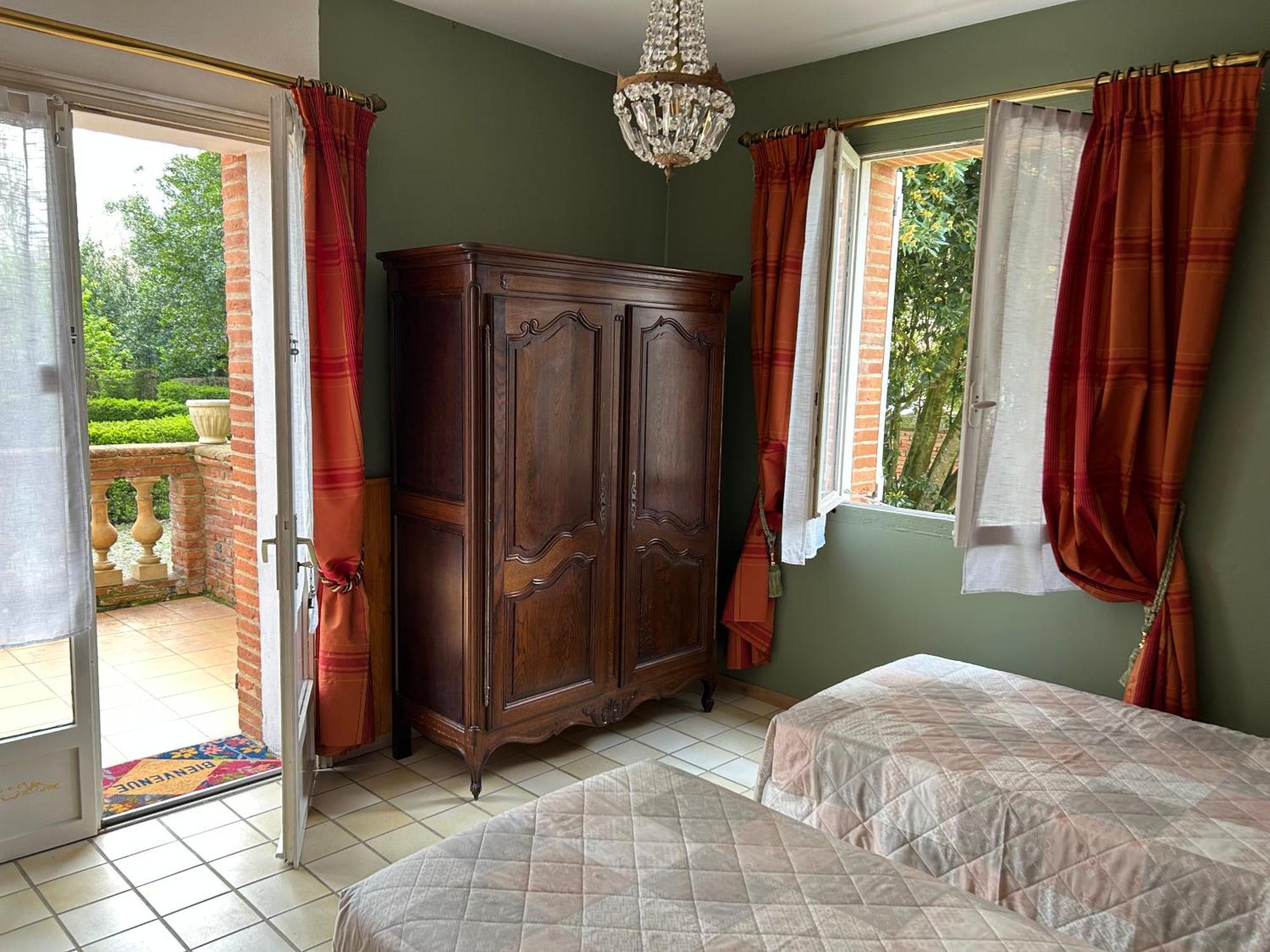 Manoir De La Gravette, Maison & Table D'Hotes Montauban Luaran gambar